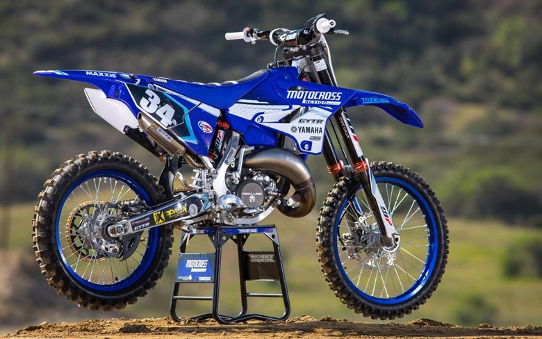 YAMAHA YZ125