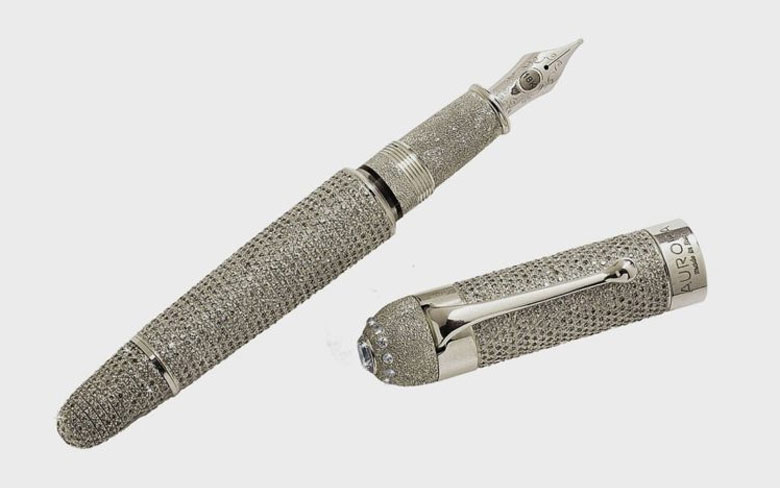 Aurora – Diamante Fountain Pen